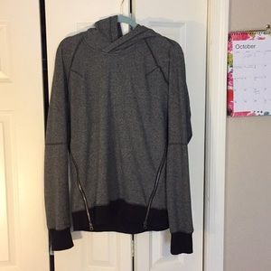 Lululemon pull over